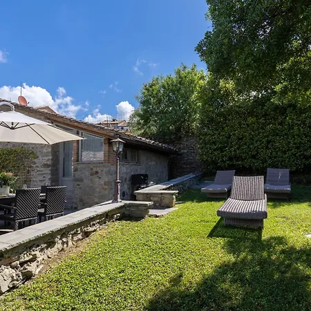 Vakantiehuis Casa La Fonte By Posarellivillas