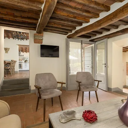 Casa La Fonte By Posarellivillas