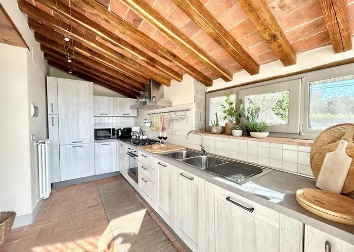 Casa La Fonte By Posarellivillas Cortona