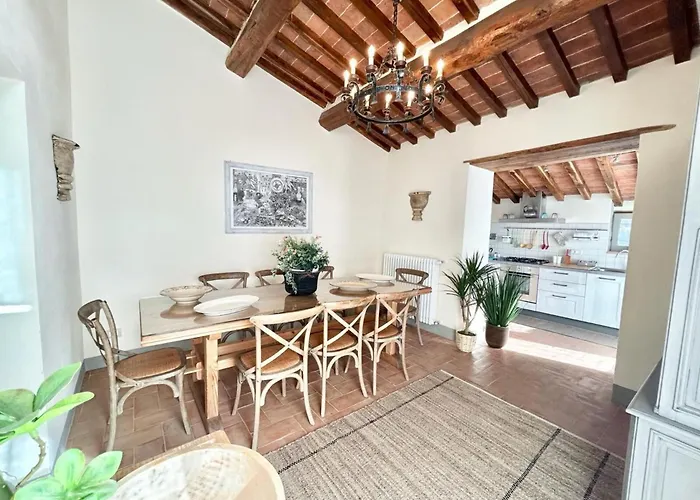 Casa La Fonte By Posarellivillas