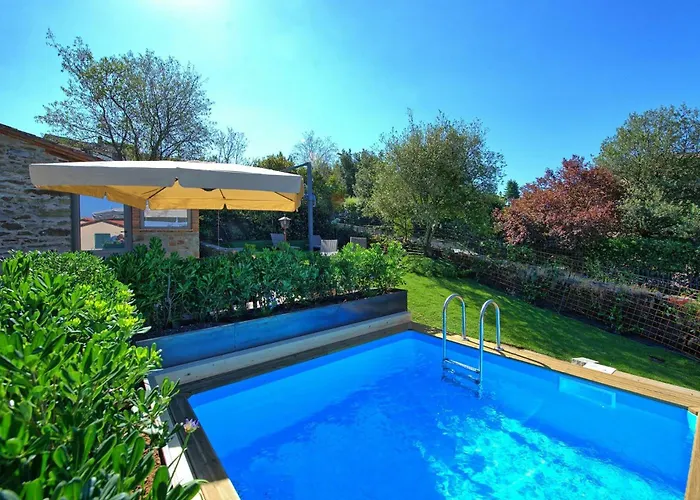 Casa La Fonte By Posarellivillas 別荘 *